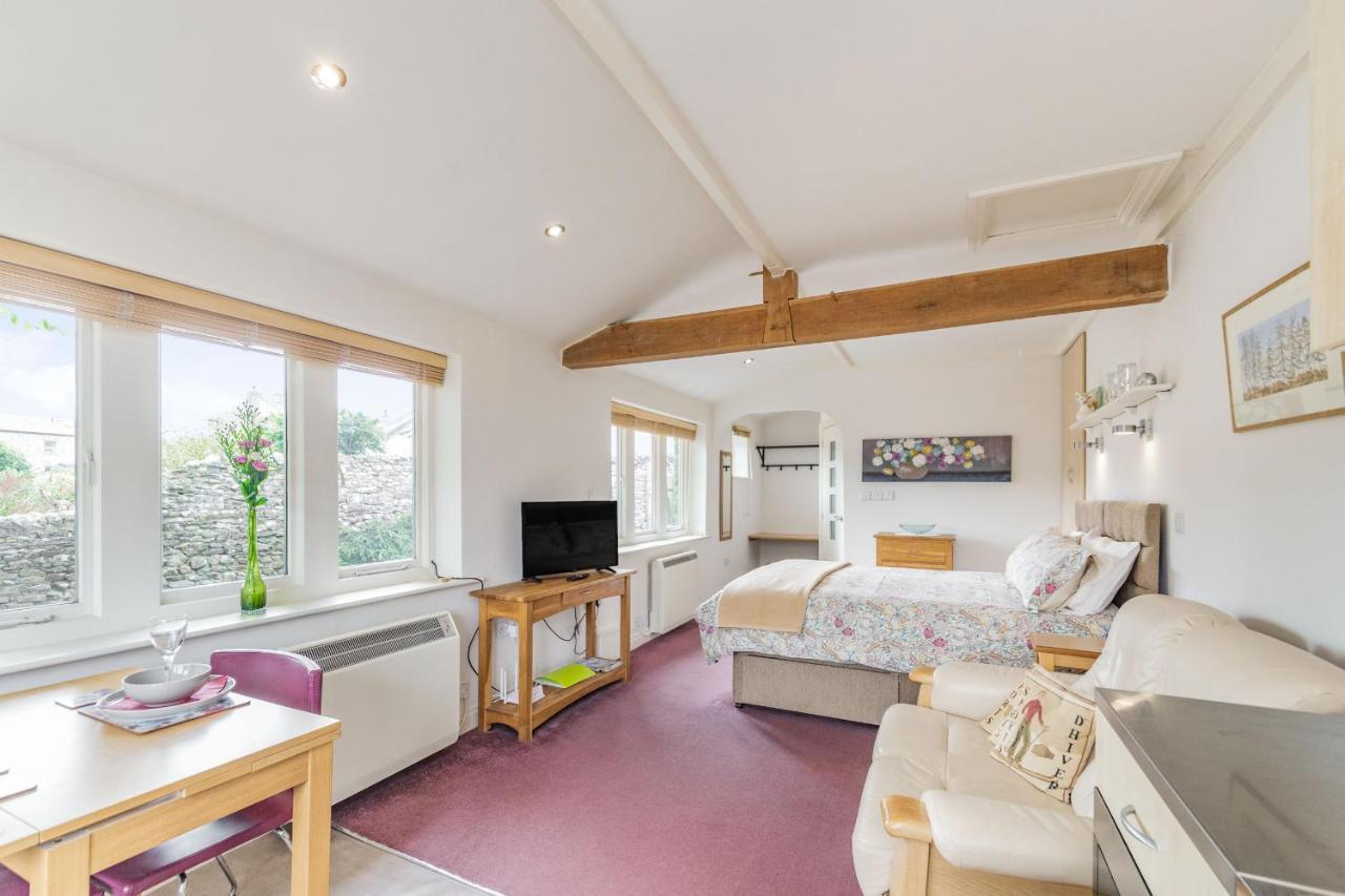 The Friendly Room Austwick Luaran gambar